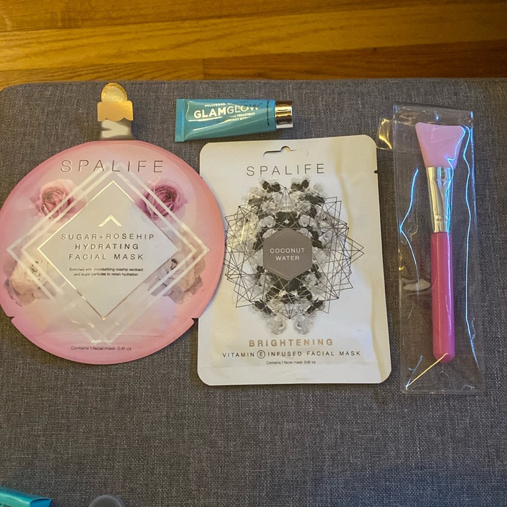 5/$15! NEW bundle of facial products! 2 Spalife masks & a GlamGlow mud treatment